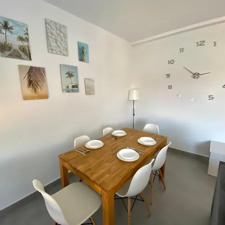 Apartment Zapillo Iria 1 *